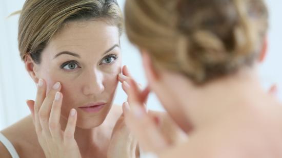 Ali gube povzroča suha koža